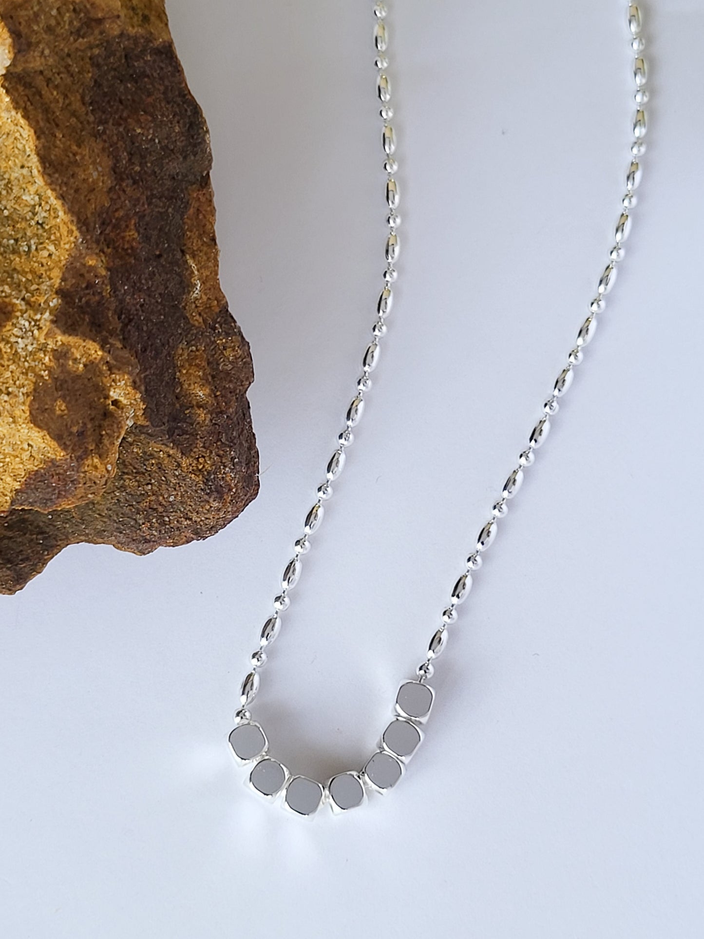 JAMT.B Cubes Pendant Chain Necklace