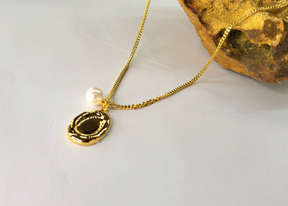 JAMT.B 18K gold plated Oval Pendant Necklace