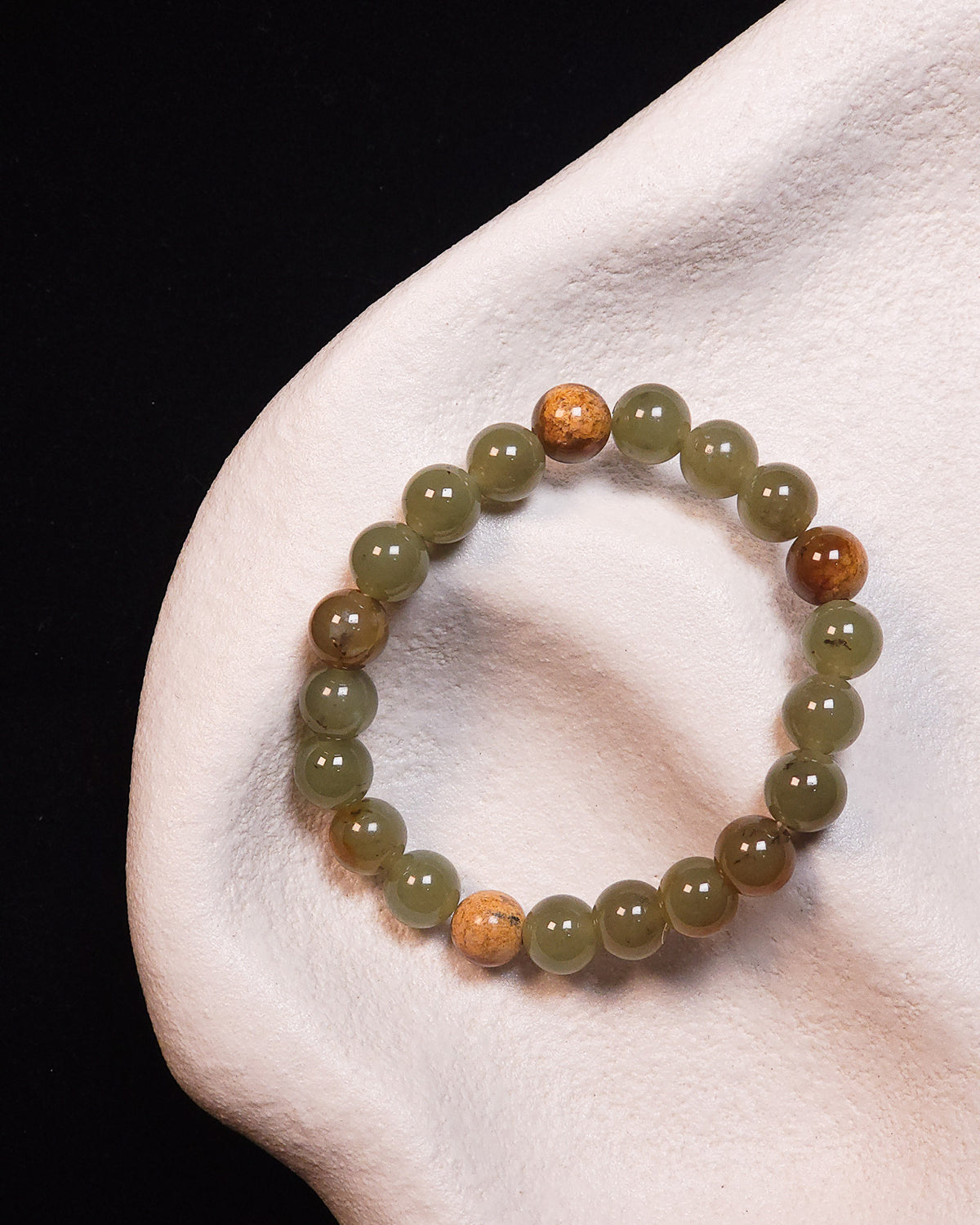 Natural Green Jadeite Jade Bead Bracelet